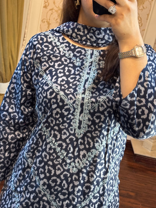 3 Piece Embroidered Lawn