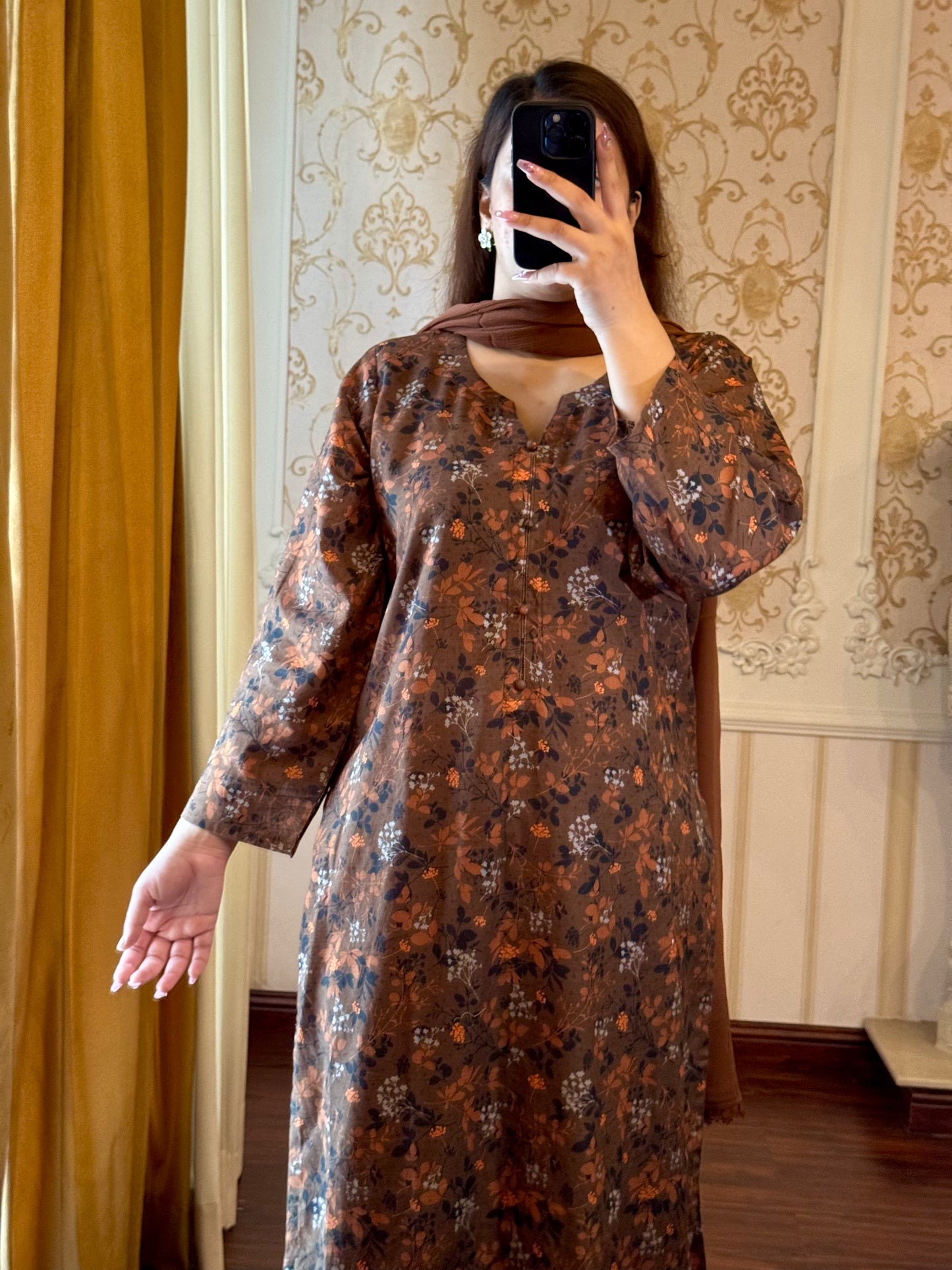 2 Piece Light Khaddar Suit-Printed (Pret)